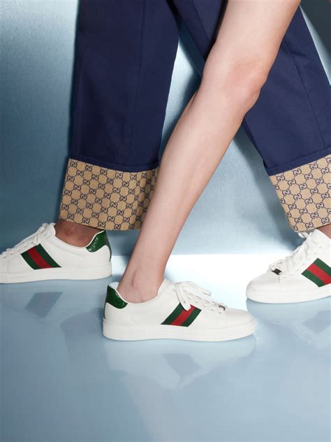 negozio scarpe gucci pavia|gucci sito ufficiale.